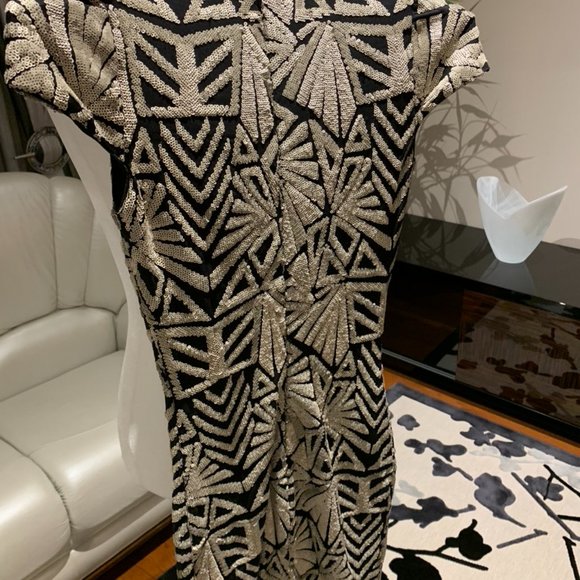 Black and Silver Mini Dress - Picture 4 of 7